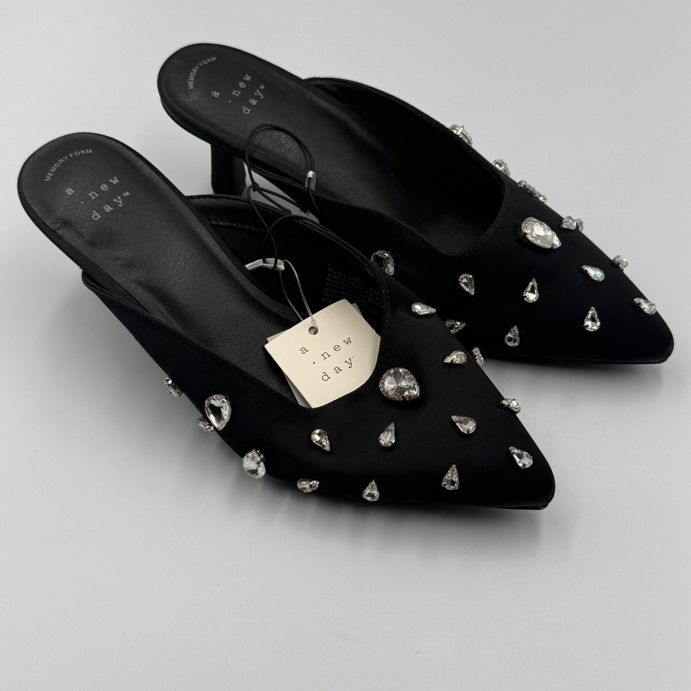 A New Day Womens Black Rhinestone Embellished Pointed Toe Mules Kitten Heel Sz 6